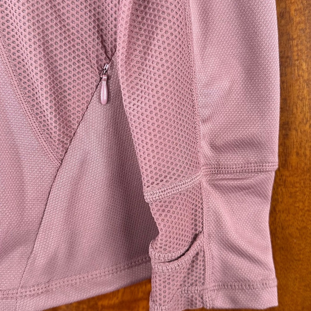 Fabletics Mauve Performance Pullover - Picture 5 of 5